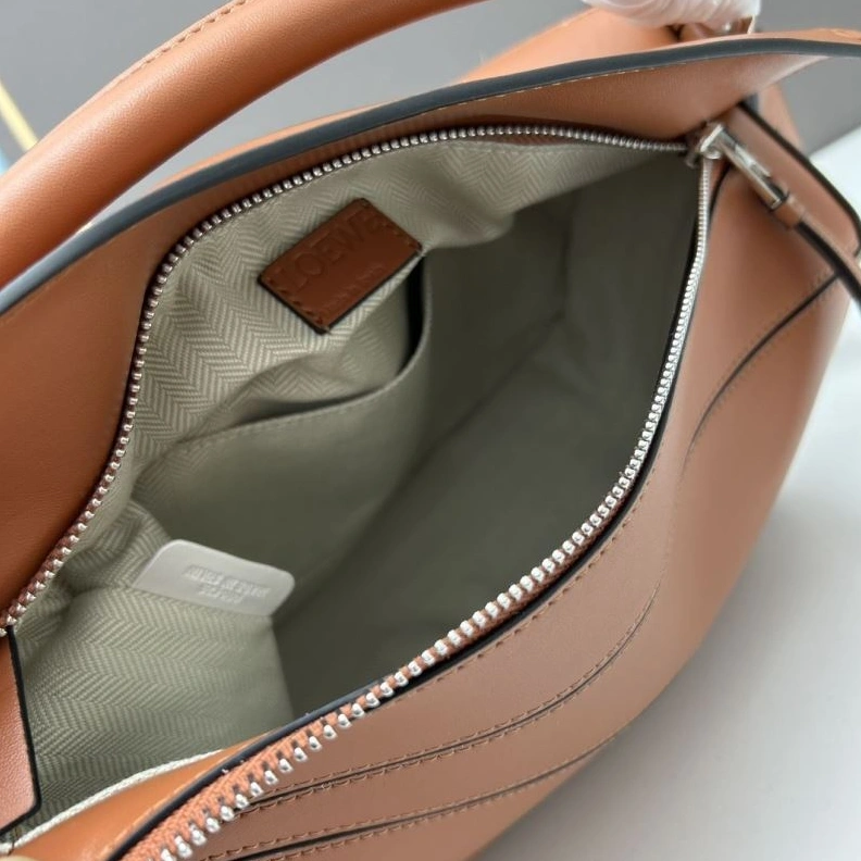 Bold Lxxwe Satchel Bags 79710
