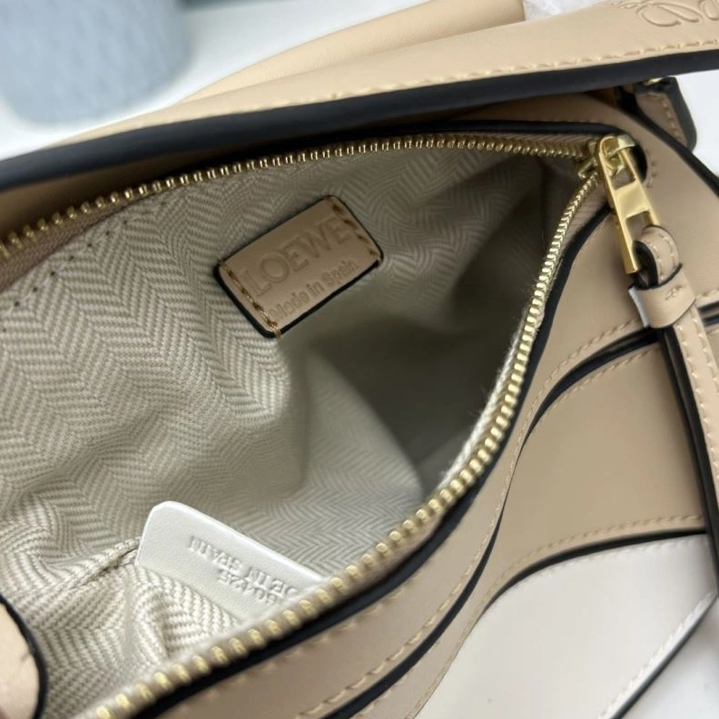 NewStyle Lxxwe Satchel Bags 79704