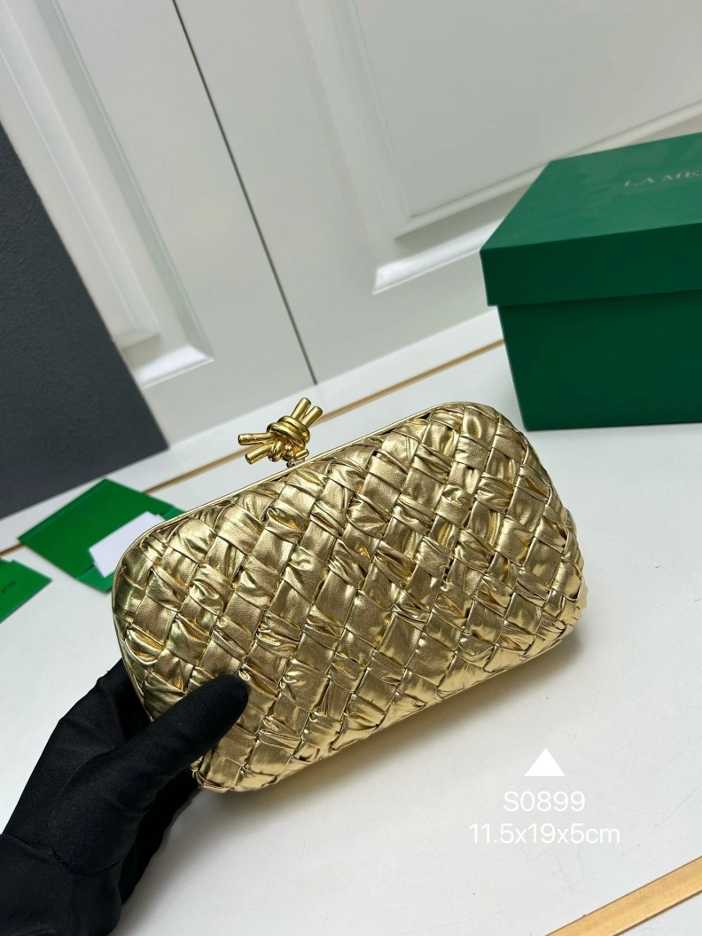 BX Clutch DailyWear 80039