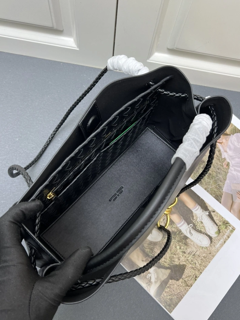 BX Top Handle Bags Bold 79909
