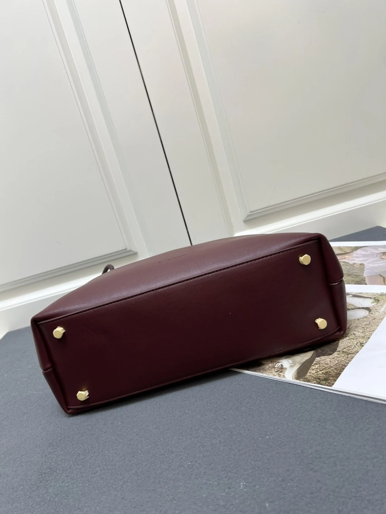 Comfortable BX Top Handle Bags 79933