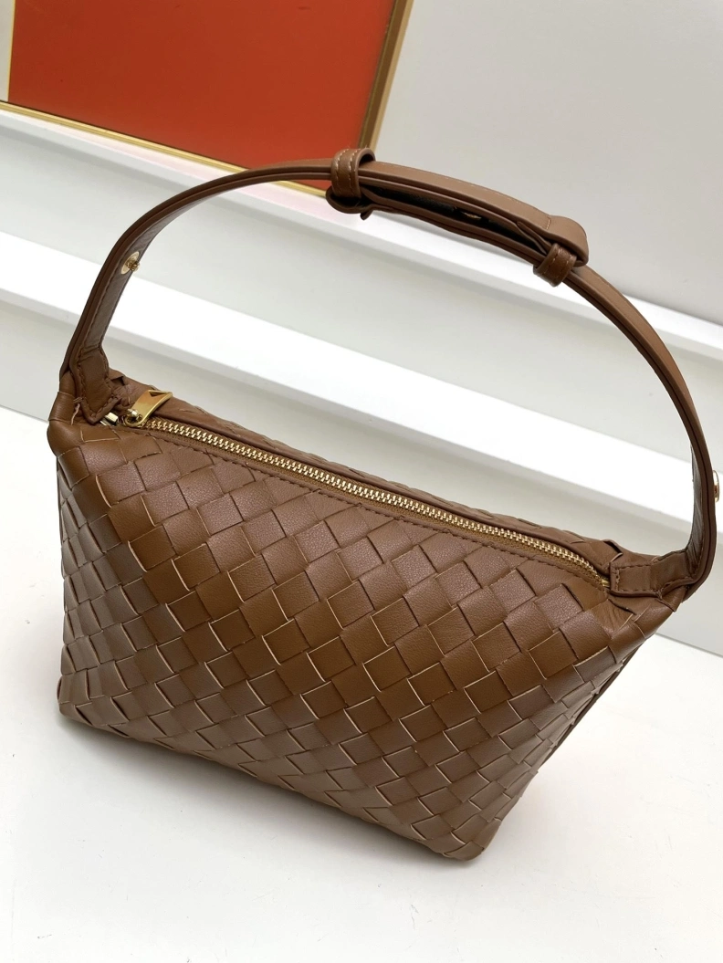 Vibrant BX Top Handle Bags 79918