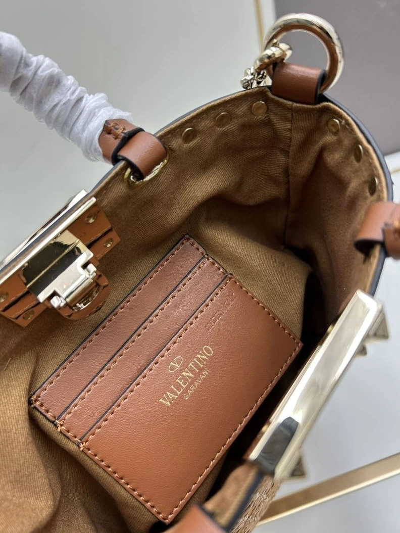 Functional Vxlxntino Handle Bags 79326