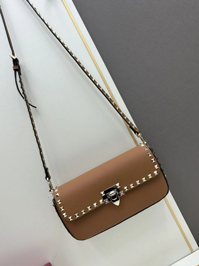 Vibrant Vxlxntino Satchel Bags 79107