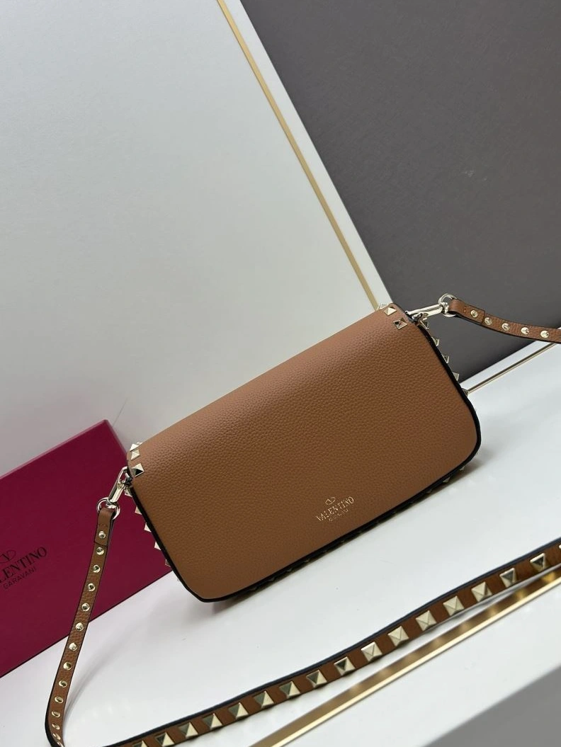 Vibrant Vxlxntino Satchel Bags 79107