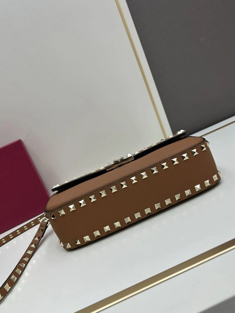 Vibrant Vxlxntino Satchel Bags 79107