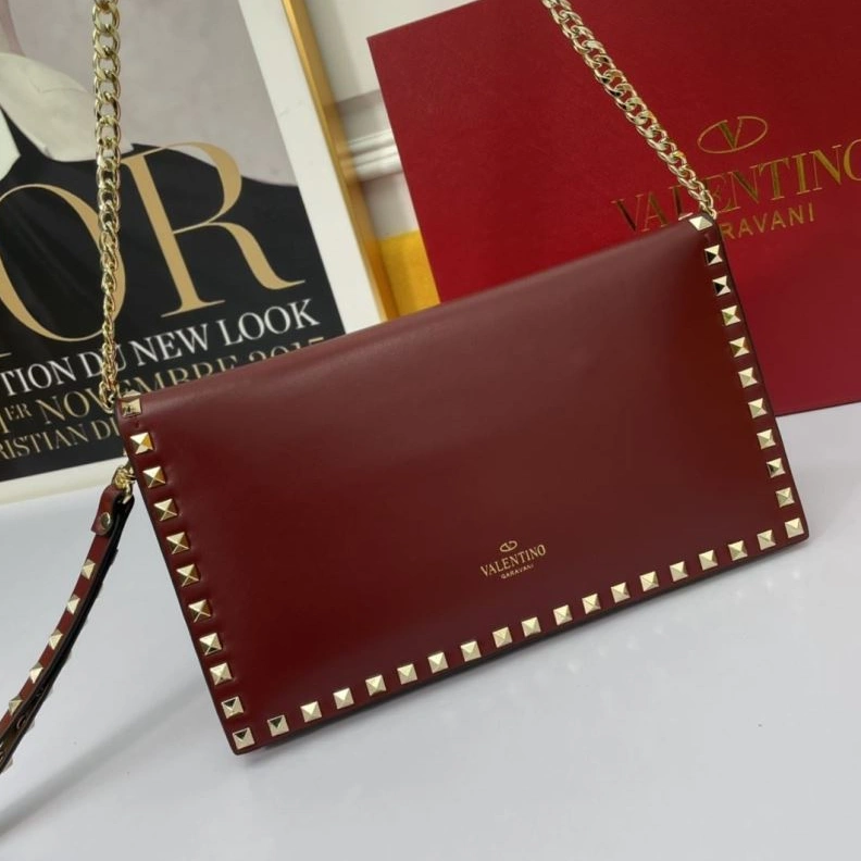 Classic Vxlxntino Clutch Bags 79400
