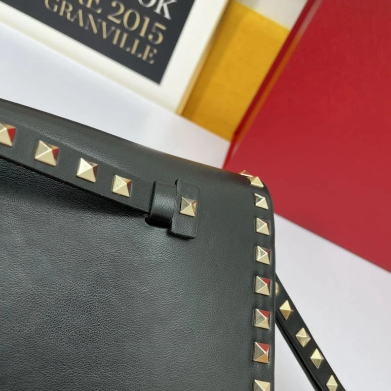 Minimalist Vxlxntino Clutch Bags 79373