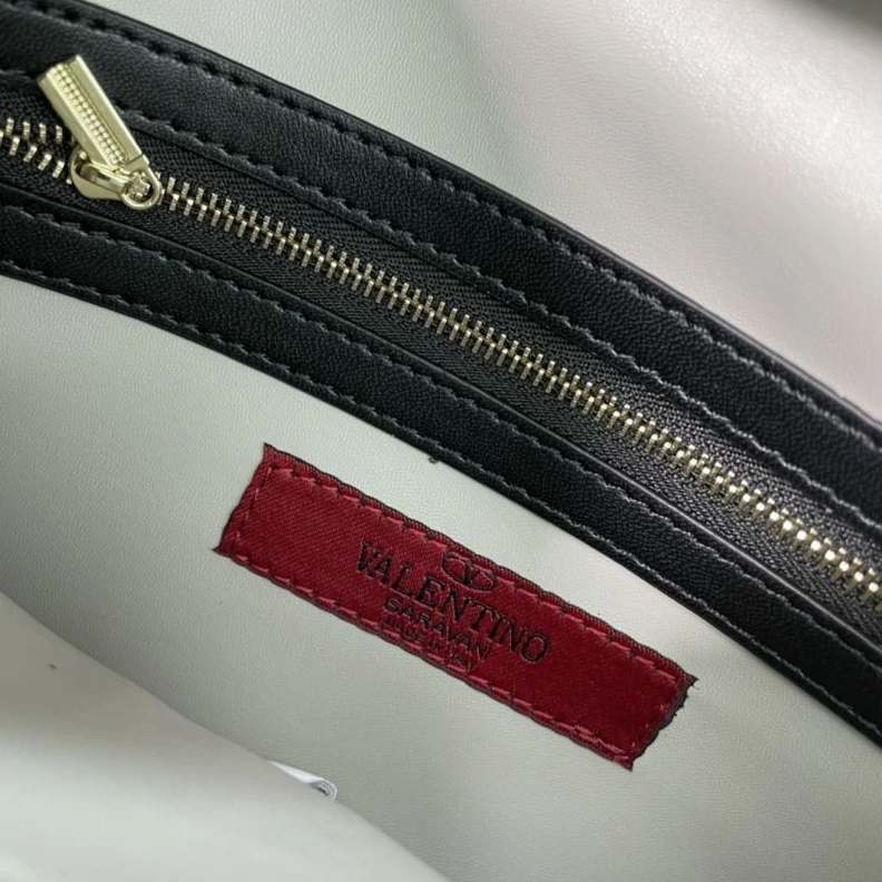Minimalist Vxlxntino Clutch Bags 79373