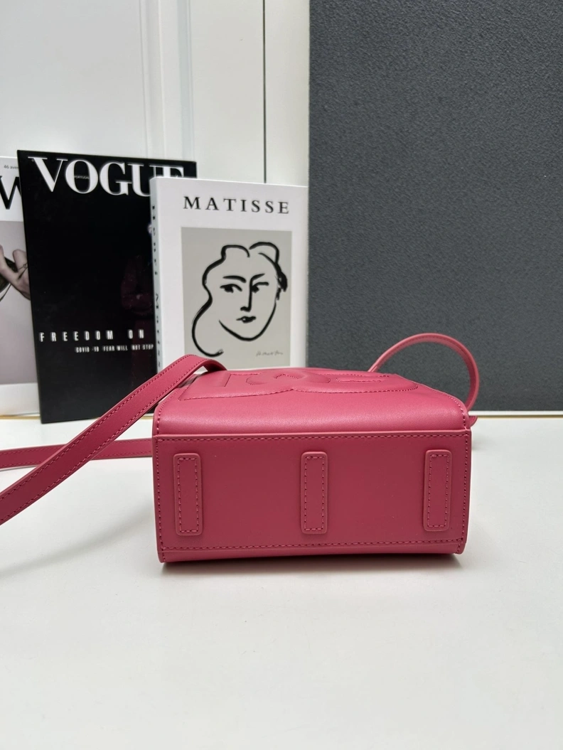 Comfortable D&X Handle Bags 80279