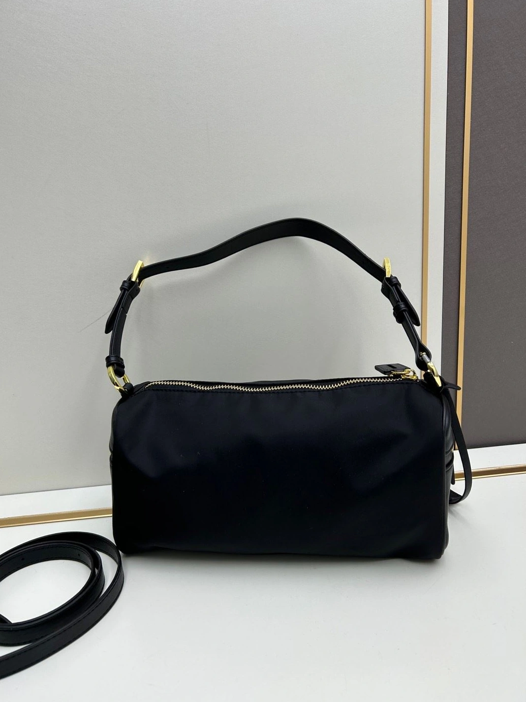 Trendsetting Prxdx Top Handle Bags 59324