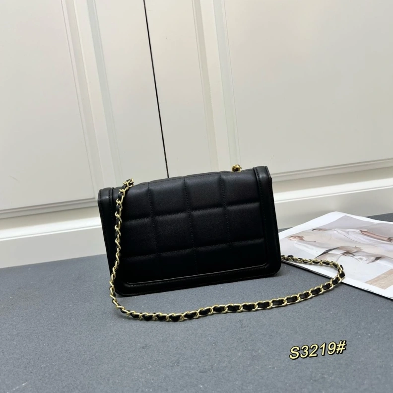 Cozy Chxnxl CF Series Bags 32658