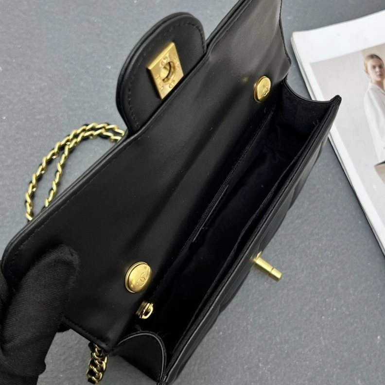 Cozy Chxnxl CF Series Bags 32658