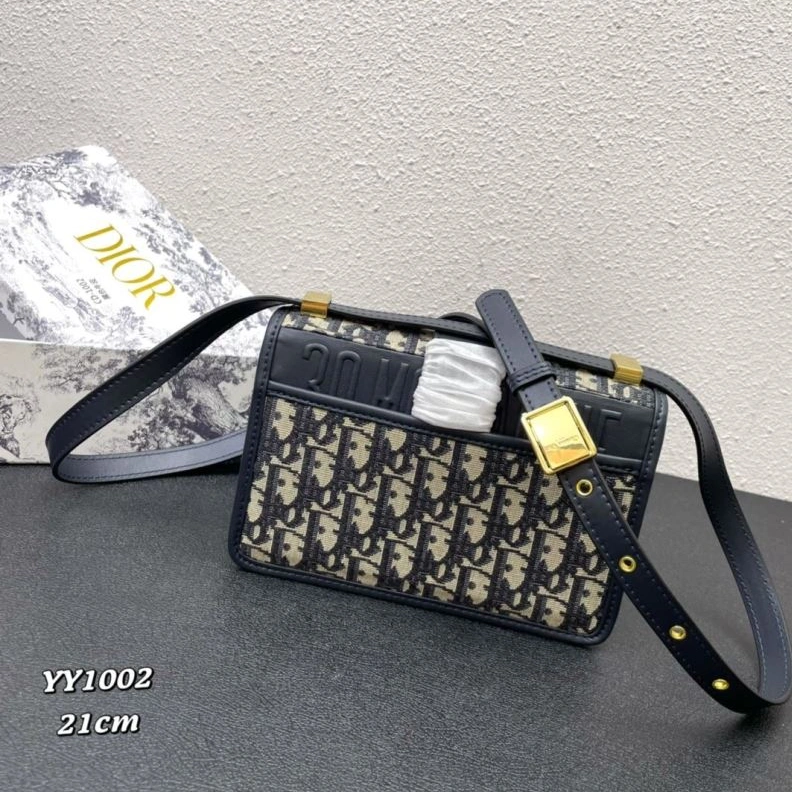 Bold Dxxr Satchel bags 62024
