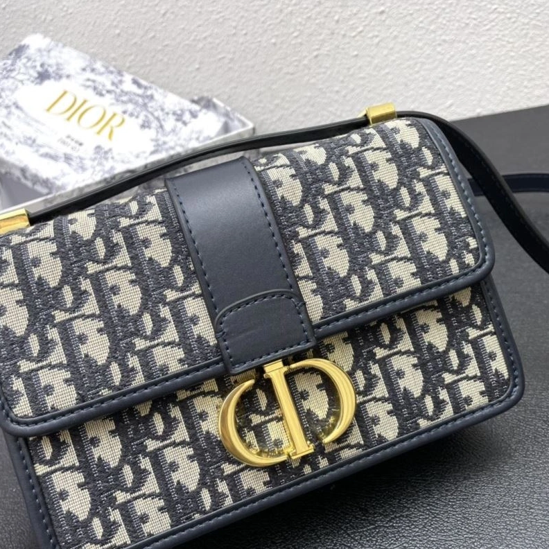 Bold Dxxr Satchel bags 62024