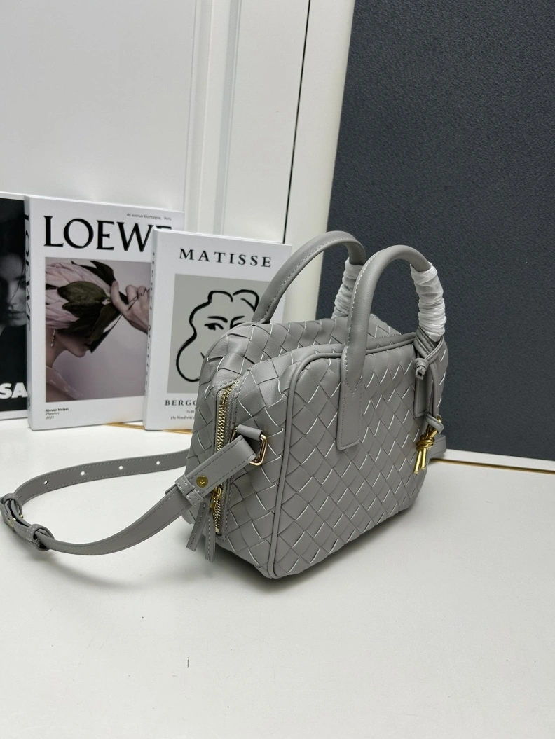 Comfortable BX Top Handle Bags 79925