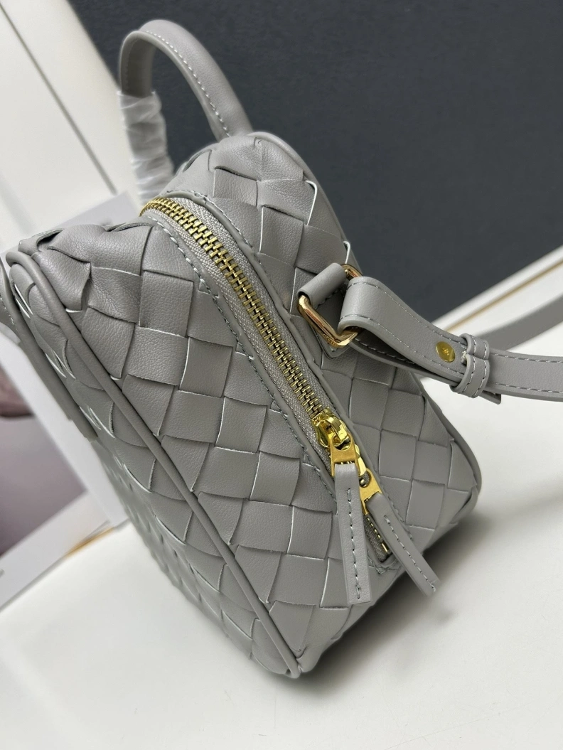 Comfortable BX Top Handle Bags 79925