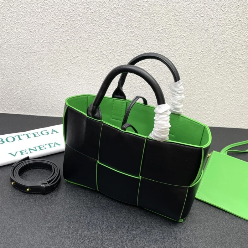 Timeless BX Shopping Bags 79984