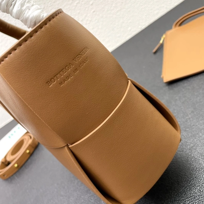 Bold BX Shopping Bags 79953
