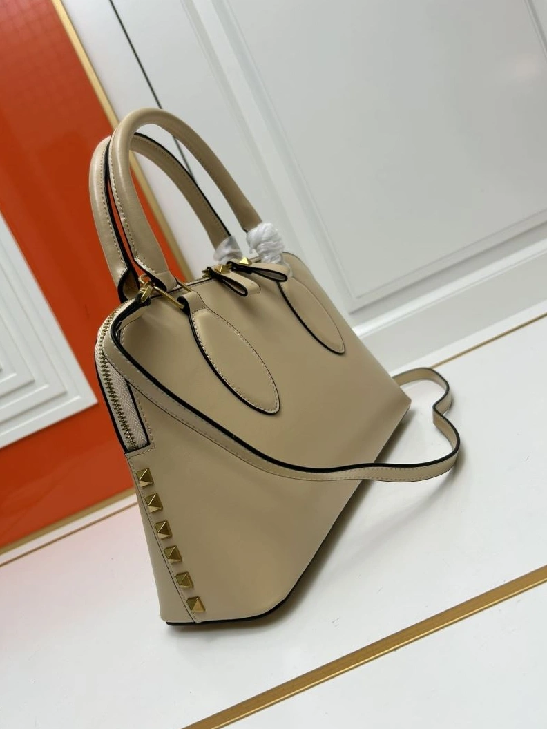 Bold Vxlxntino Handle Bags 79309