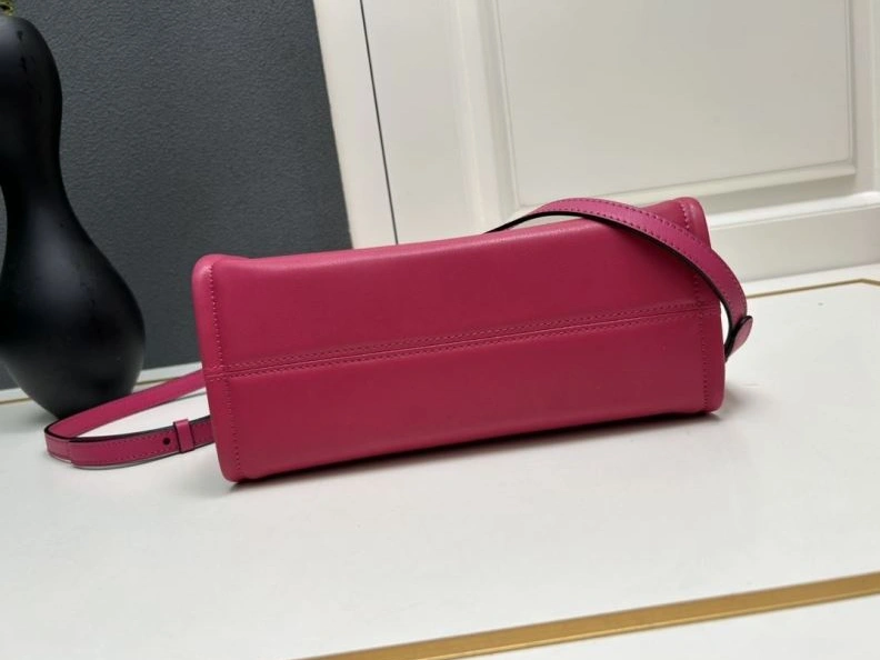 UrbanStyle Vxlxntino Handle Bags 79316