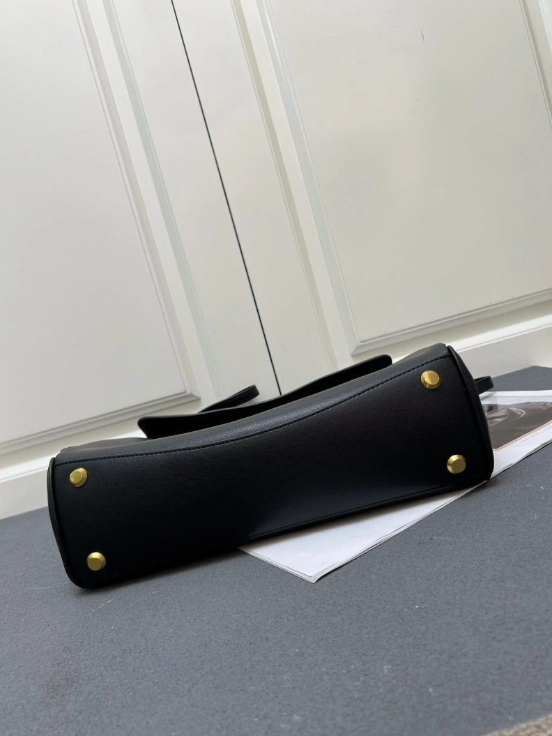 Bxlxnciaga Top Handle Bags Refined 80545
