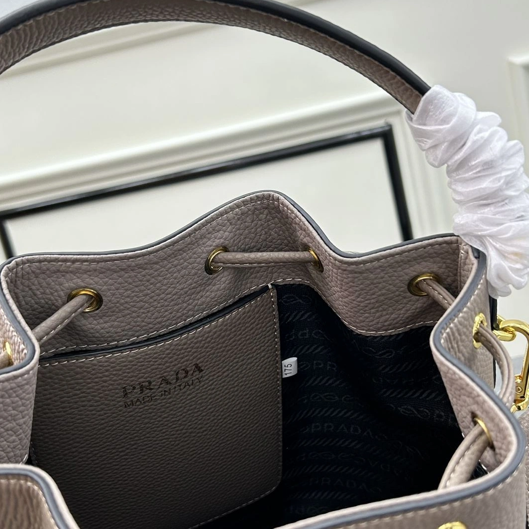 Modern Prxdx Bucket Bags 60039