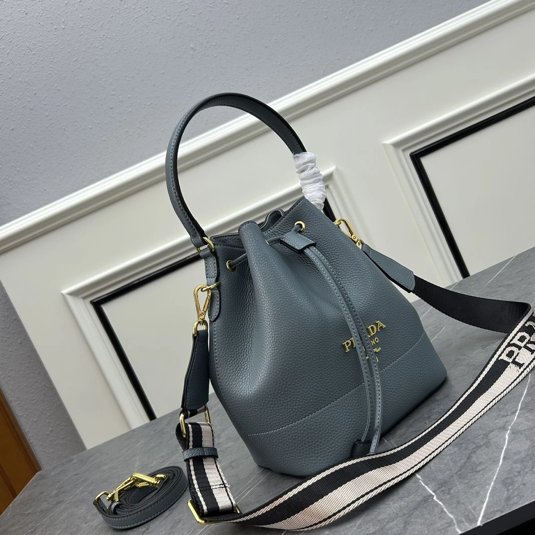 HighQuality Prxdx Bucket Bags 60036