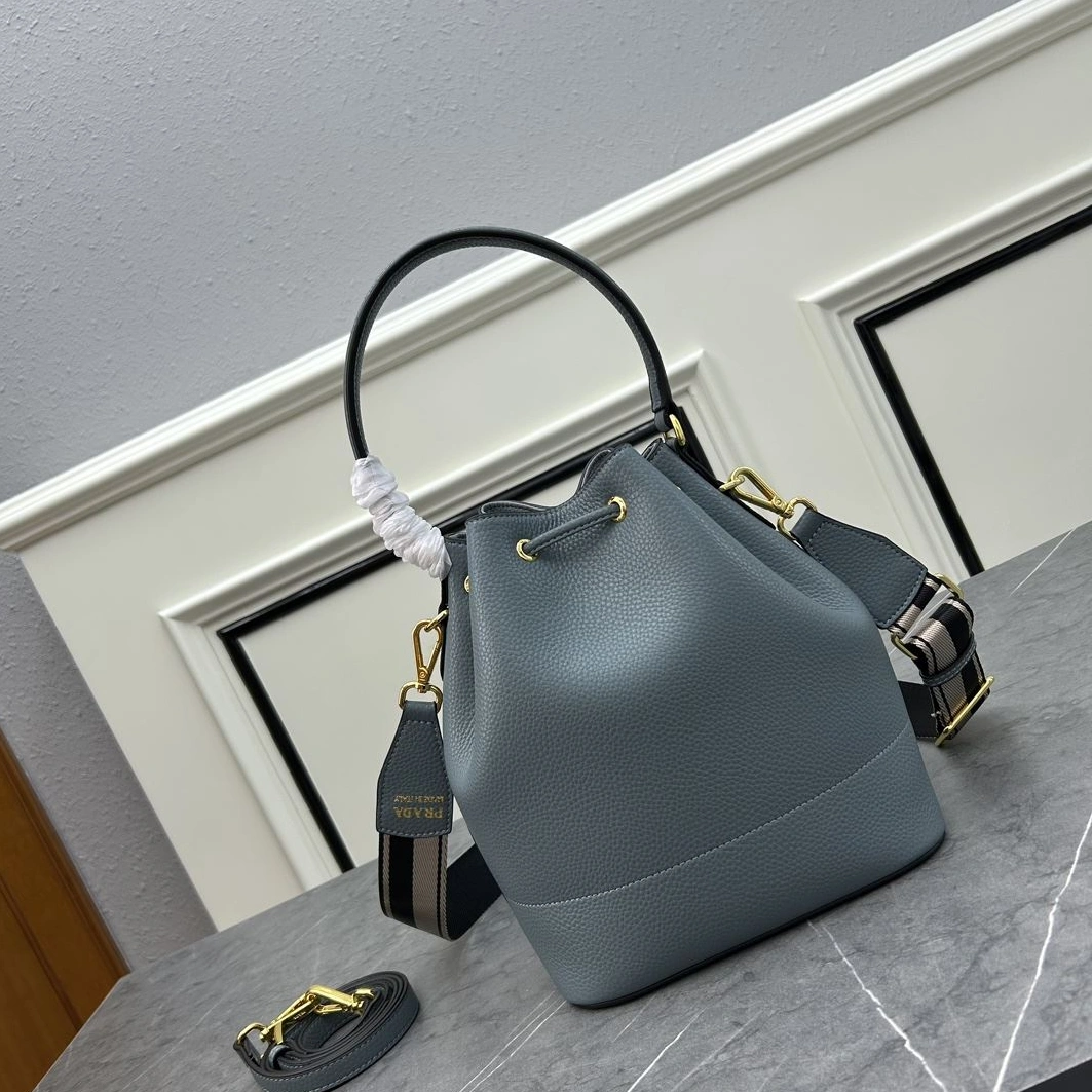 HighQuality Prxdx Bucket Bags 60036