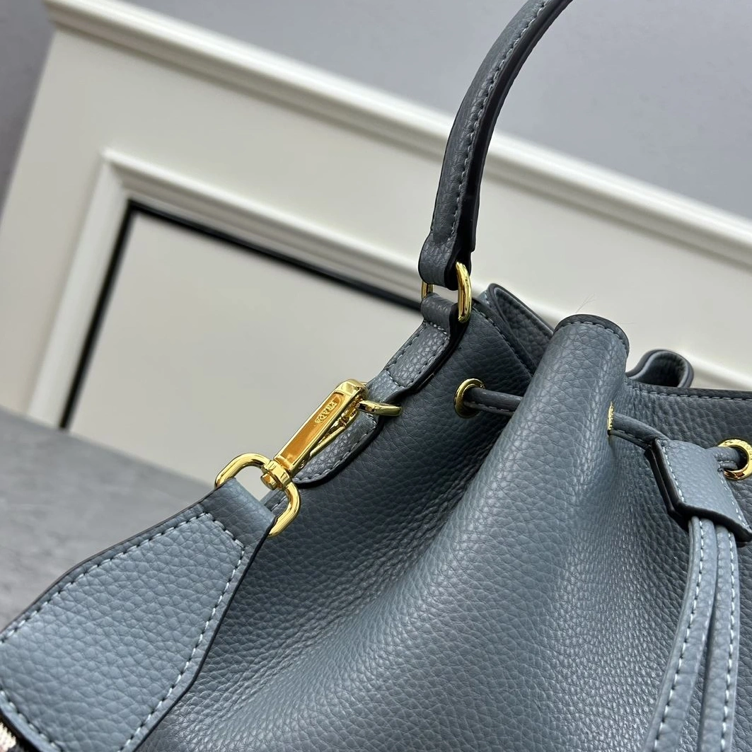 HighQuality Prxdx Bucket Bags 60036