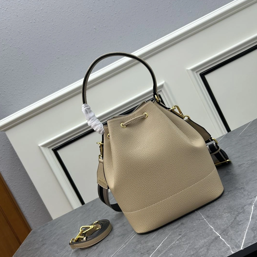 Prxdx Bucket Bags Practical 60074