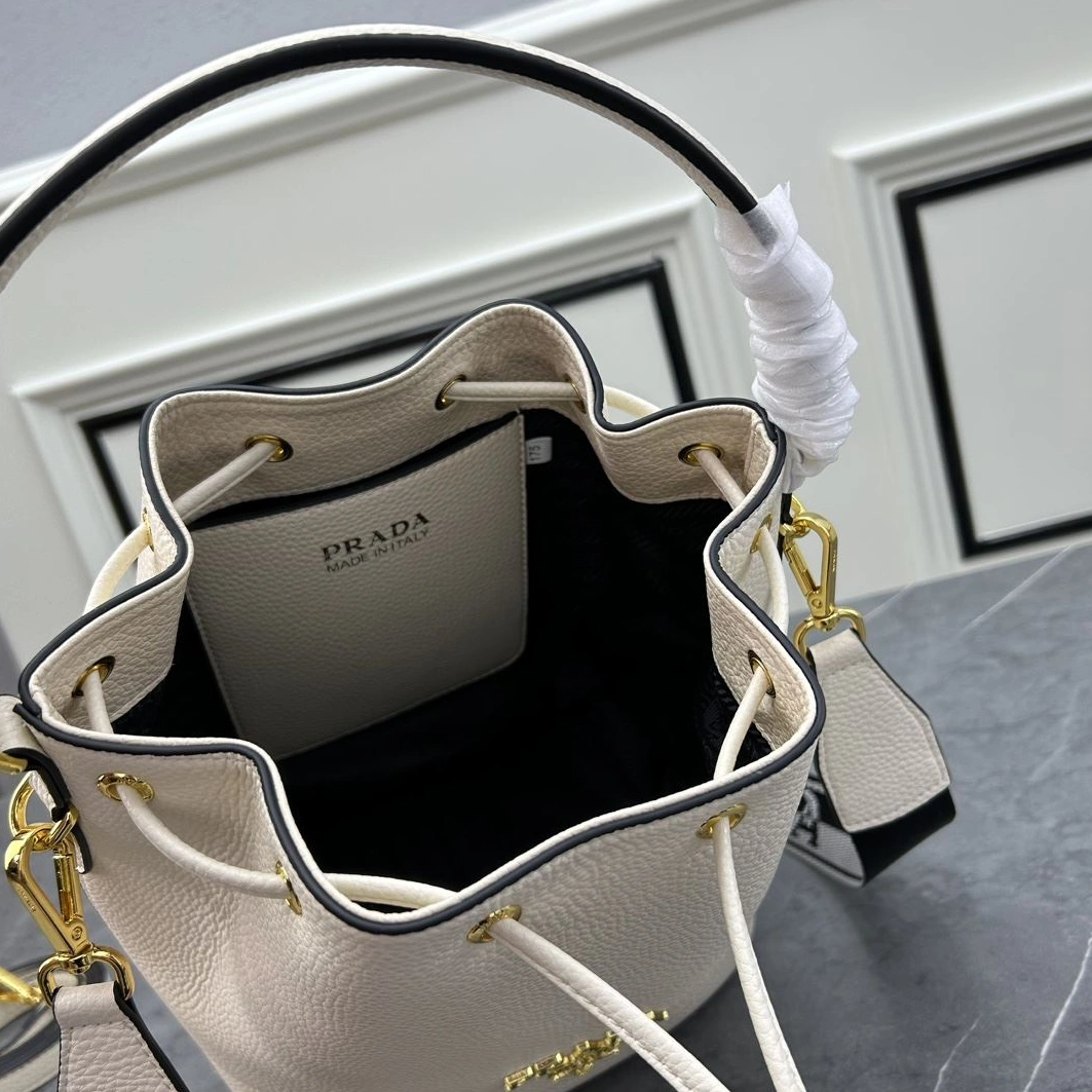 Bright Prxdx Bucket Bags 60048