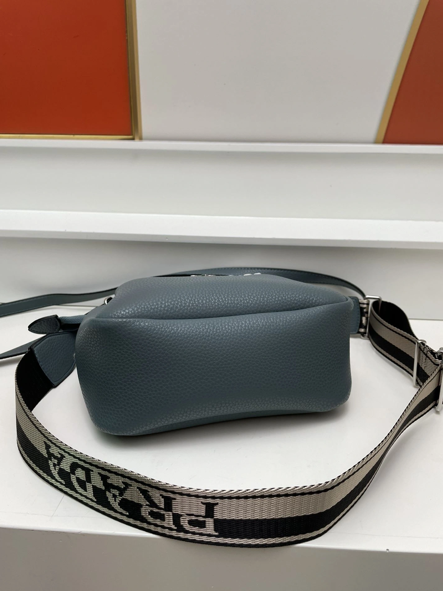 Compact Prxdx Top Handle Bags 59260