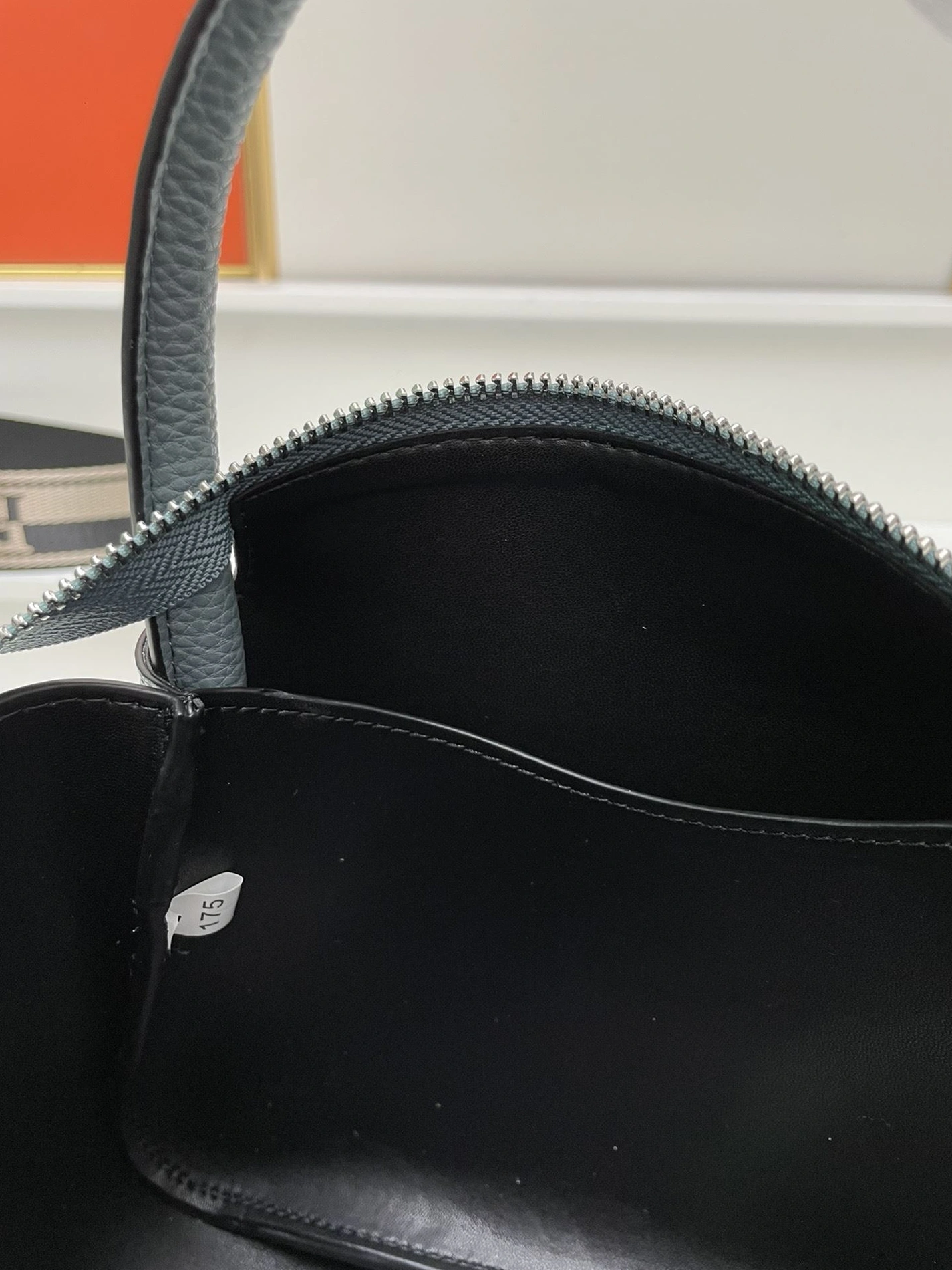 Compact Prxdx Top Handle Bags 59260