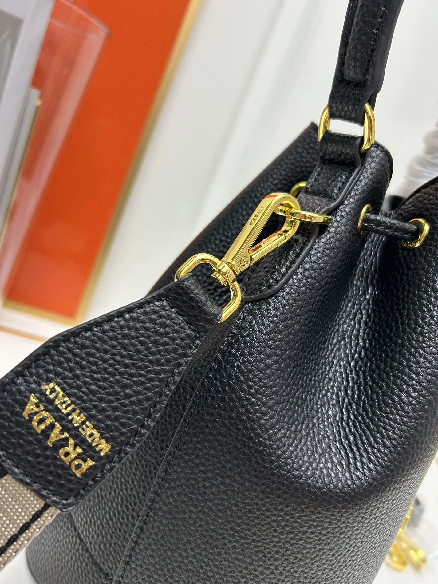 DailyWear Prxdx Bucket Bags 60016