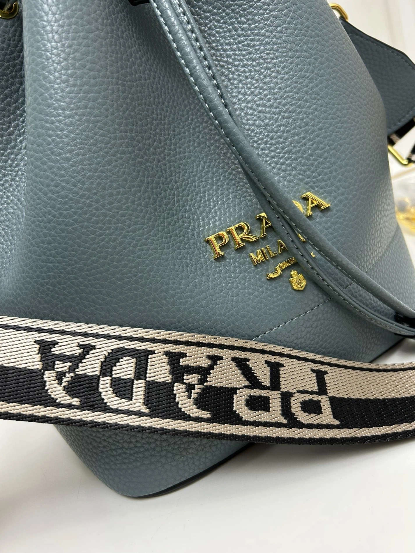 AllSeason Prxdx Bucket Bags 60018