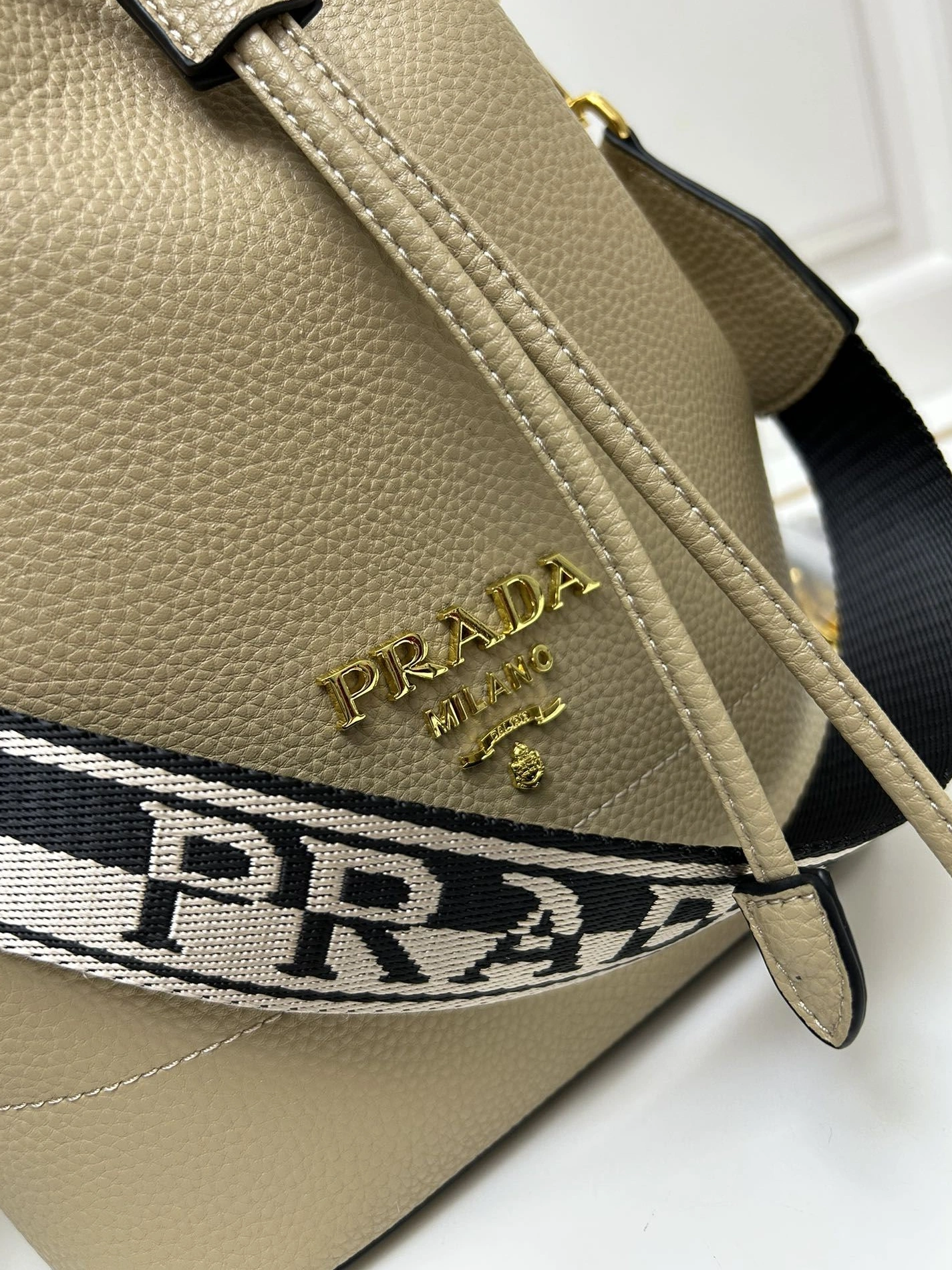 Stylish Prxdx Bucket Bags 60038