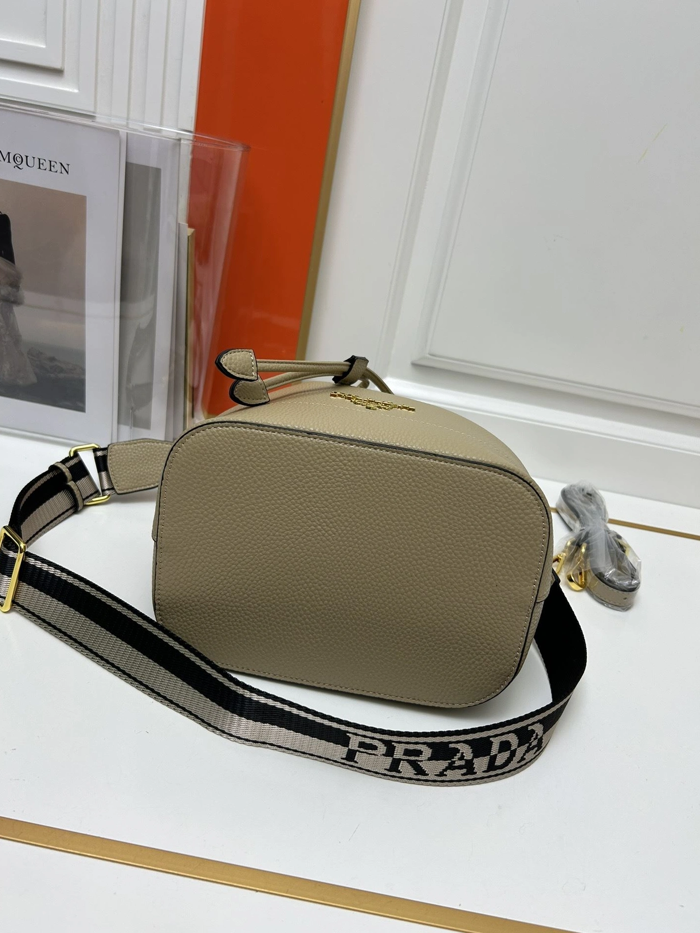 Stylish Prxdx Bucket Bags 60038