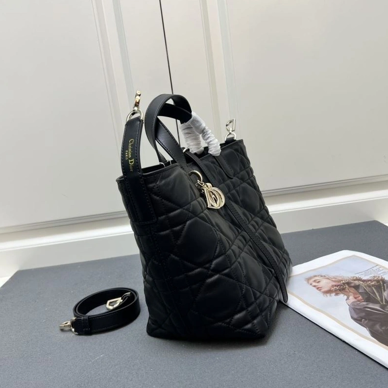 WellDesigned Dxxr Shopping Bags 61946