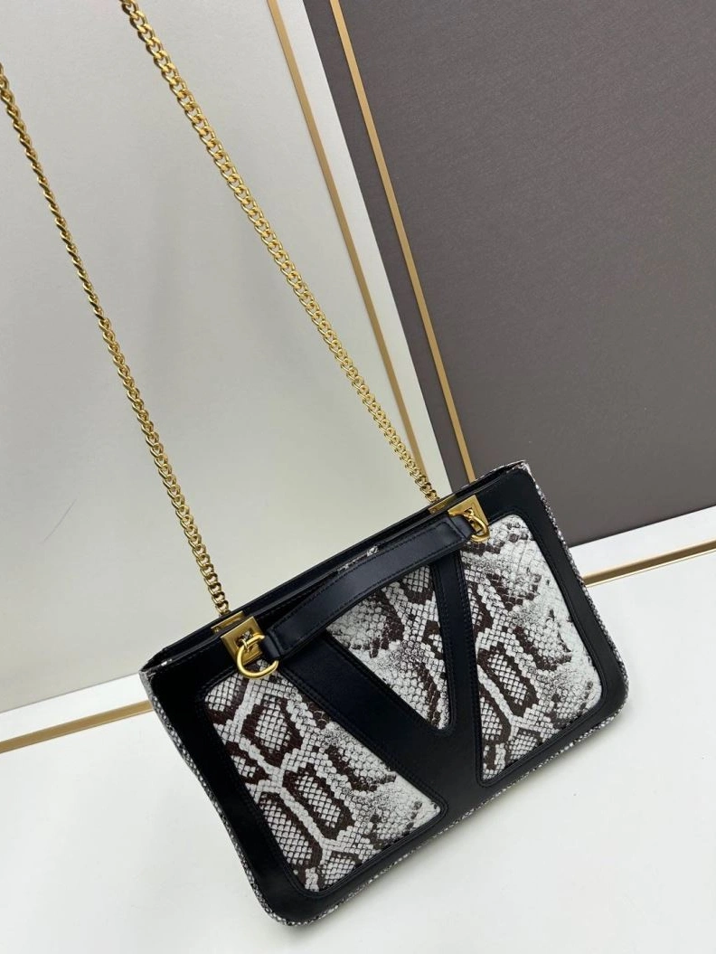 Cozy Vxlxntino Handle Bags 79267