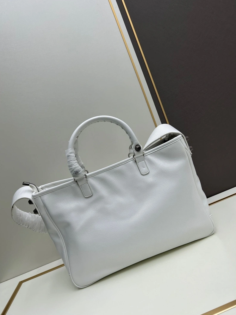 Trendsetting Bxlxnciaga Shopping Bags 80595