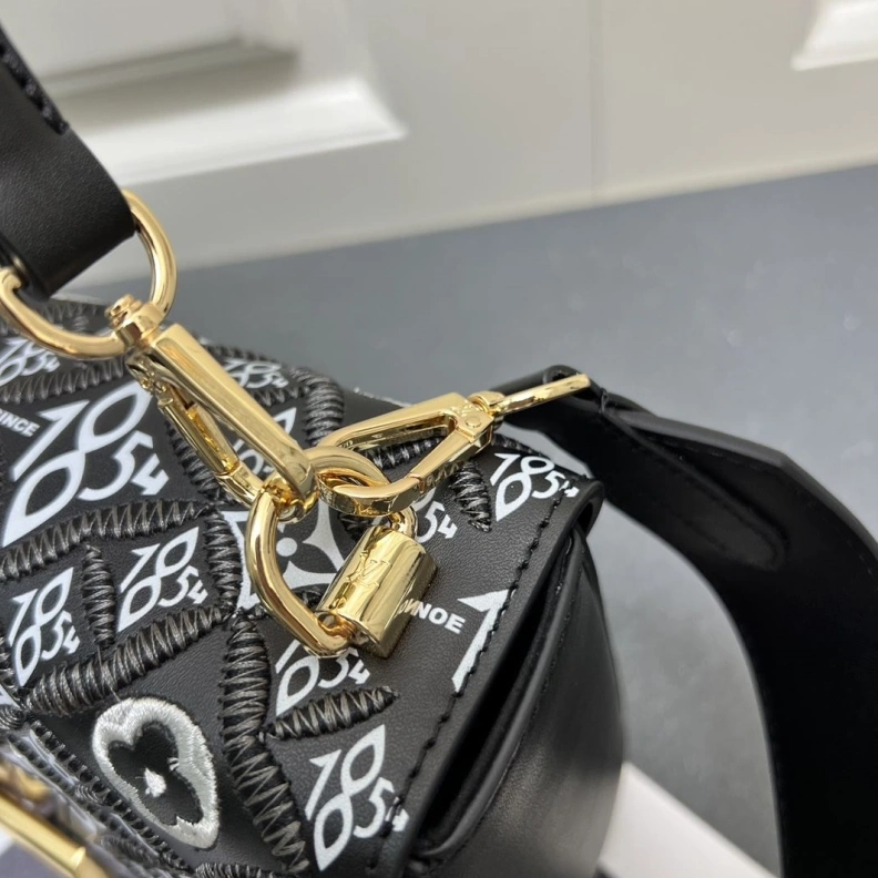Elegant LX Twist Denim Bags 23545