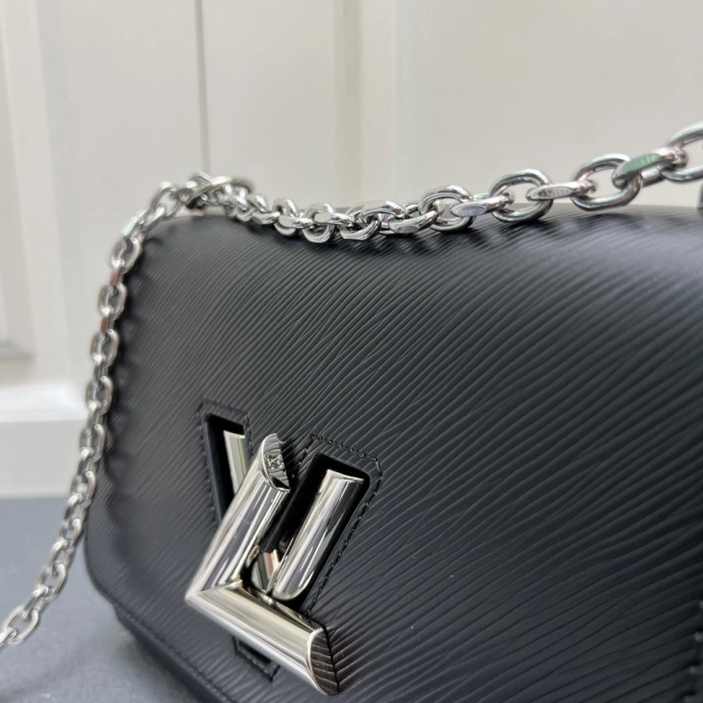 Trendsetting LX Twist Denim Bags 23528