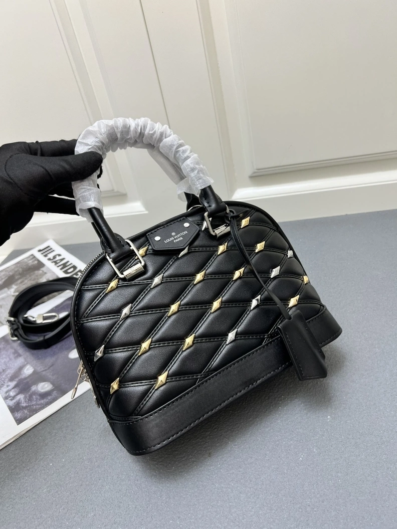 LX Top Handle Bags Modern 23567