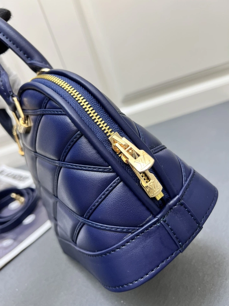 LX Top Handle Bags Minimalist 23573