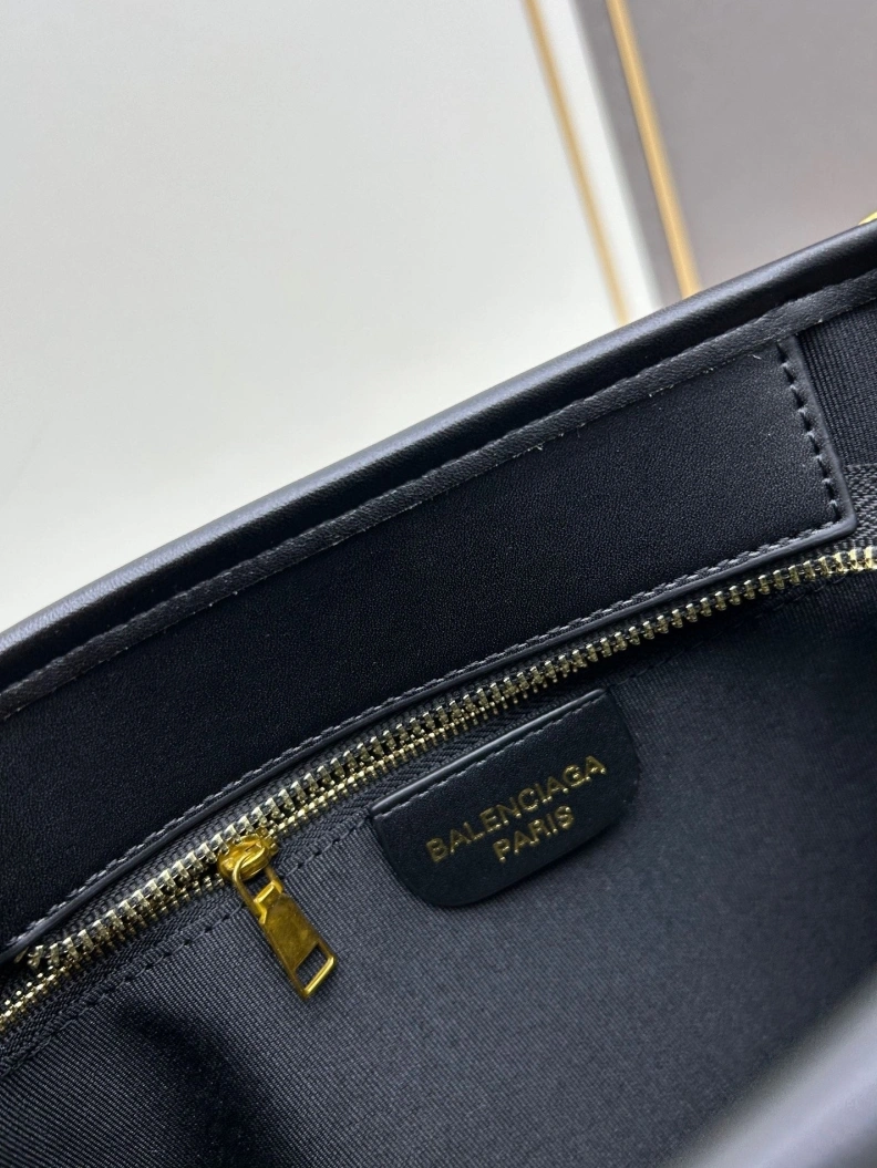 Practical Bxlxnciaga Shopping Bags 80616