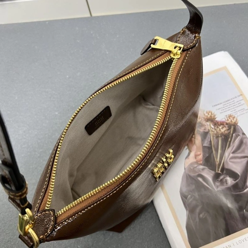 Versatile MIX MIX Top Handle Bags 79480
