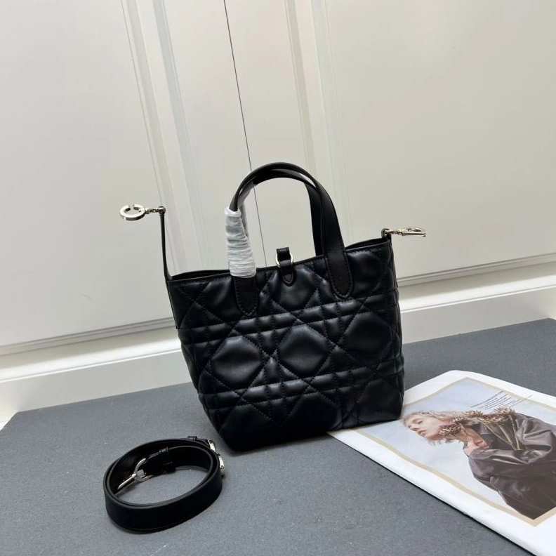UrbanStyle Dxxr Shopping Bags 61932