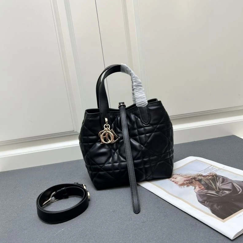 UrbanStyle Dxxr Shopping Bags 61932