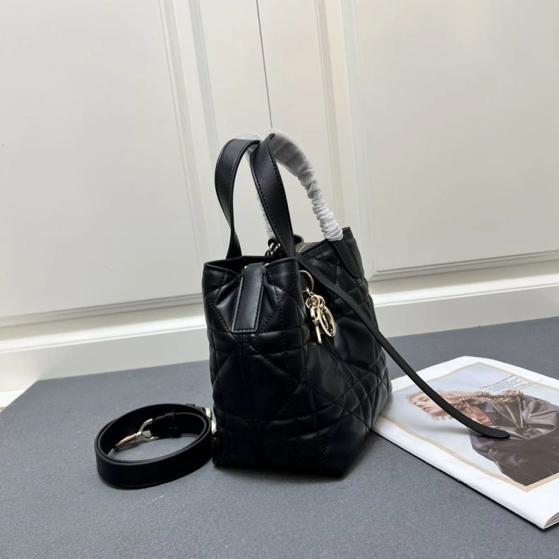 UrbanStyle Dxxr Shopping Bags 61932